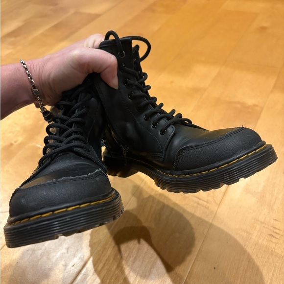 Dr. martens Airwair boots back laced up zipper combat black womens 5 - Picture 4 of 8